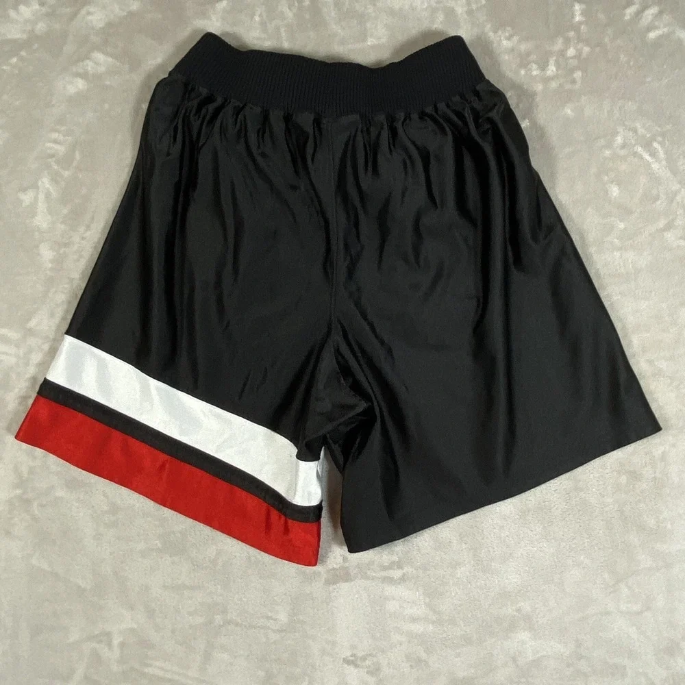Nike Team Tag Youth Boys M 8-10 Shorts